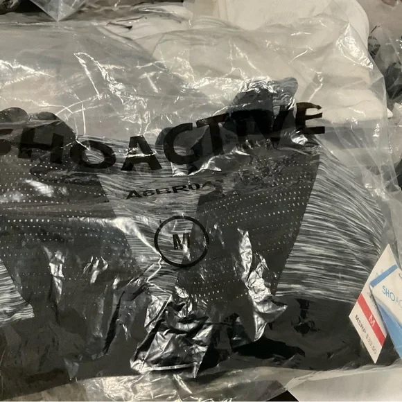 Mesh High Impact Sports/Yoga Bra NWT - Picture 5 of 6